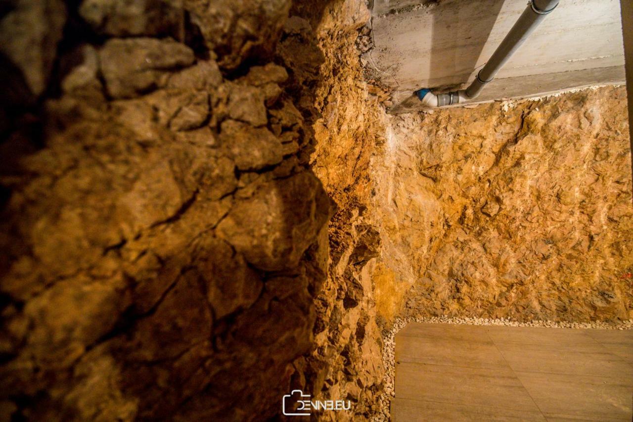 Villa Madomi Kustici Bagian luar foto