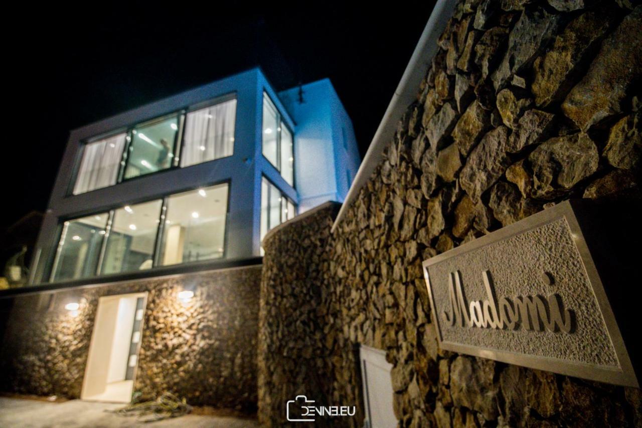 Villa Madomi Kustici Bagian luar foto